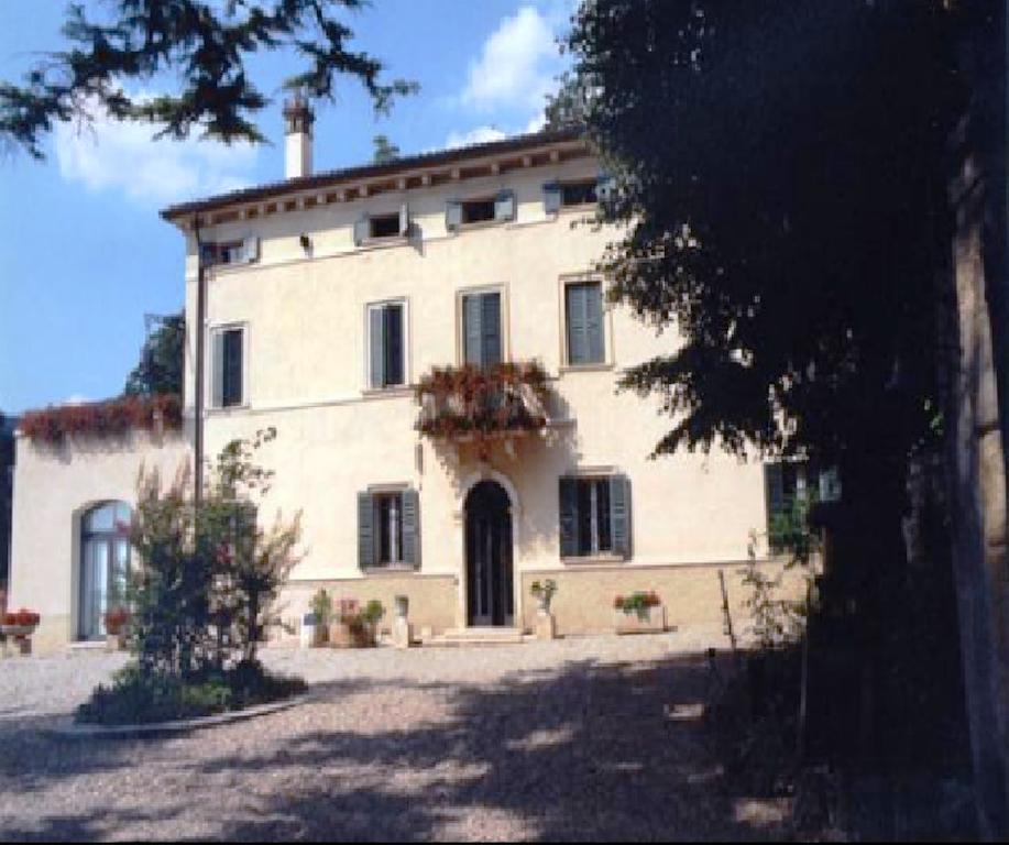 B&B Villa Monteleone SantʼAmbrogio di Valpolicella Exterior foto